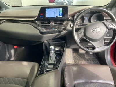 Toyota C-HR  с аукциона в Японии