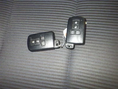 Toyota NOAH  с аукциона в Японии