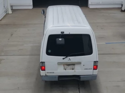Mitsubishi DELICA  с аукциона в Японии