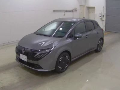 Nissan AURA  с аукциона в Японии