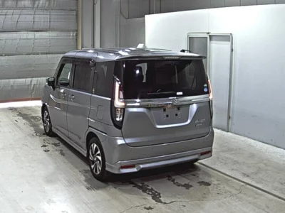 Suzuki SOLIO  с аукциона в Японии