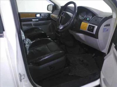 Chrysler GRAND VOYAGE  с аукциона в Японии