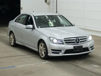 Mercedes-Benz C CLASS  с аукциона в Японии