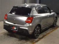 Suzuki SWIFT лот № 3098 оценка 4  с аукциона в Японии 4