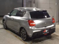 Suzuki SWIFT лот № 3098 оценка 4  с аукциона в Японии 1