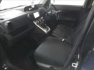 Toyota COROLLA RUMION  с аукциона в Японии