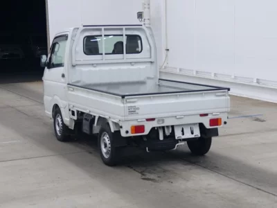 Nissan CLIPPER TRUCK