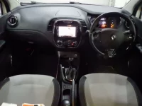 Renault Captur лот № 3546 оценка 4  с аукциона в Японии 2