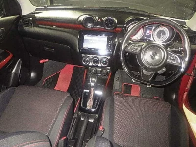 Suzuki SWIFT  с аукциона в Японии