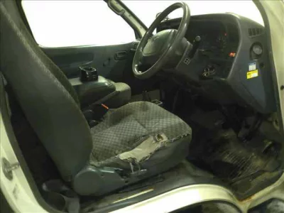 Toyota HIACE VAN  с аукциона в Японии