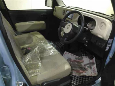 Daihatsu MIRA  с аукциона в Японии