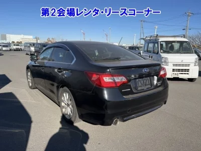 Subaru LEGACY B4  с аукциона в Японии