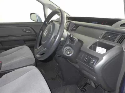 Honda STEP WAGON  с аукциона в Японии