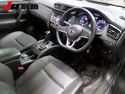 Nissan X-TRAIL  с аукциона в Японии