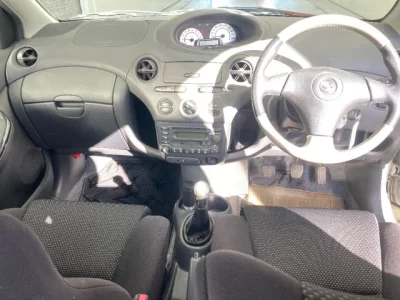 Toyota VITZ  с аукциона в Японии
