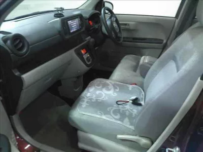 Toyota PASSO  с аукциона в Японии