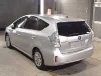 Toyota PRIUS ALPHA лот № 3007 оценка R  с аукциона в Японии 1