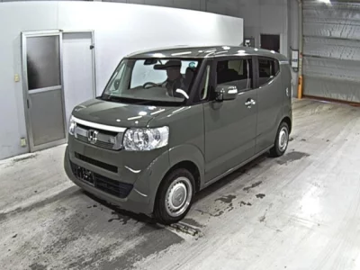 Honda N BOX SLASH  с аукциона в Японии