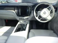 Volvo XC60 лот № 7030 оценка 4  с аукциона в Японии 2