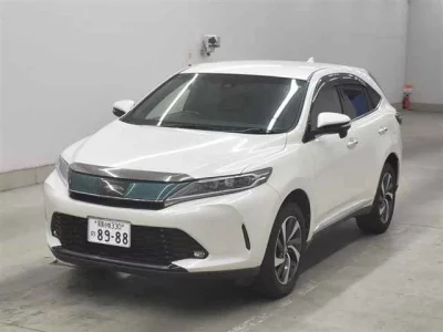 Toyota HARRIER  с аукциона в Японии