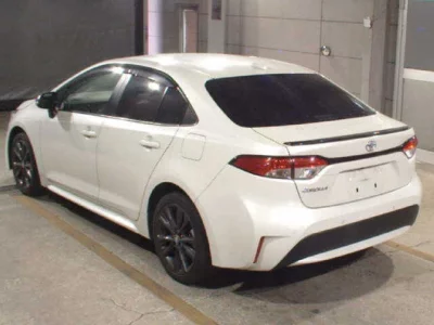 Toyota COROLLA  с аукциона в Японии