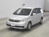 Toyota ISIS лот № 70094 оценка 3.5  с аукциона в Японии 3