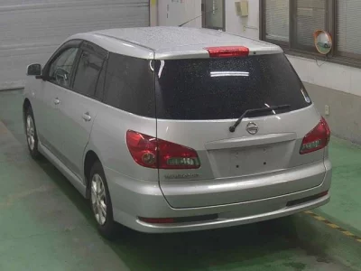 Nissan WINGROAD  с аукциона в Японии