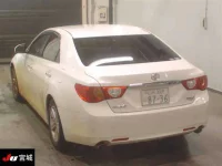 Toyota MARK X лот № 4397 оценка R  с аукциона в Японии 1