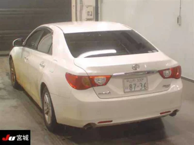 Toyota MARK X  с аукциона в Японии