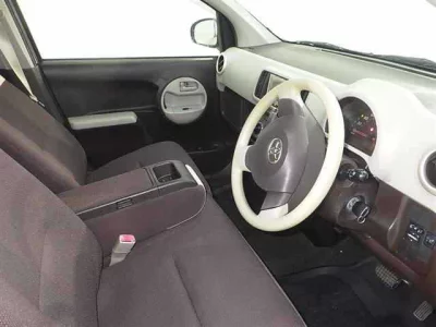 Toyota PASSO  с аукциона в Японии