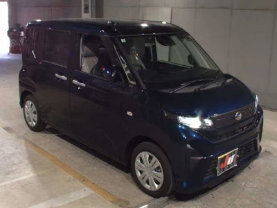 Daihatsu MOVE  с аукциона в Японии