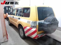 Mitsubishi PAJERO лот № 7004 оценка 3  с аукциона в Японии 4