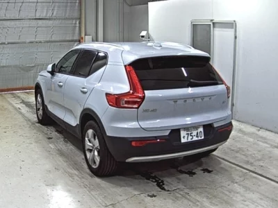 Volvo XC40  с аукциона в Японии