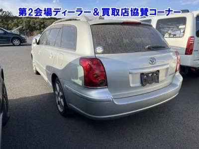 Toyota AVENSIS WAGON  с аукциона в Японии