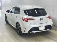 Toyota COROLLA SPORT лот № 3058 оценка 4.5  с аукциона в Японии 1