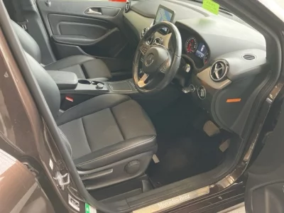 Mercedes-Benz B CLASS