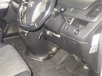 Toyota NOAH лот № 3069 оценка R  с аукциона в Японии 6