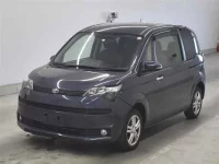 Toyota SPADE лот № 10049 оценка 3.5  с аукциона в Японии 3