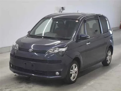 Toyota SPADE  с аукциона в Японии