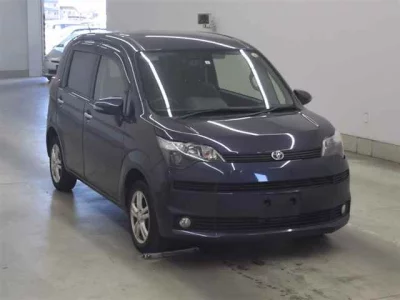 Toyota SPADE  с аукциона в Японии