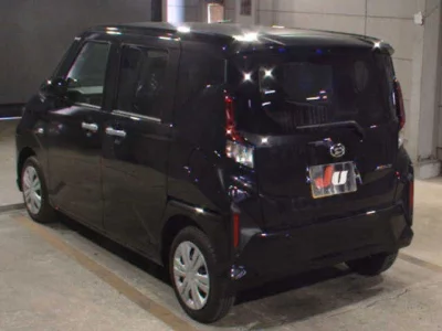 Daihatsu MOVE  с аукциона в Японии