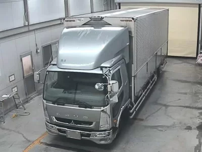 Mitsubishi FUSO FIGHTER