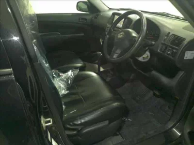 Toyota SUCCEED  с аукциона в Японии