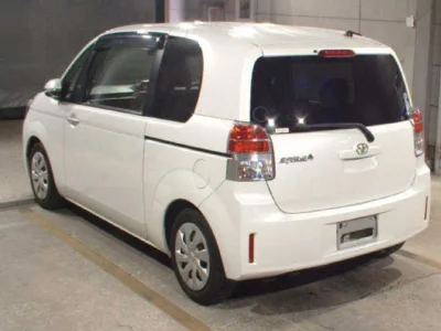 Toyota SPADE  с аукциона в Японии