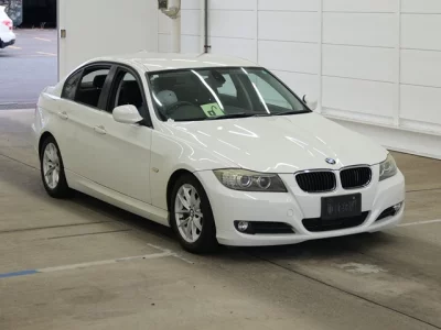 BMW 3-Series  с аукциона в Японии
