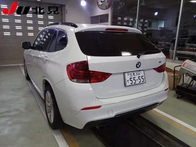 BMW X1  с аукциона в Японии