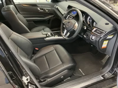 Mercedes-Benz E CLASS  с аукциона в Японии