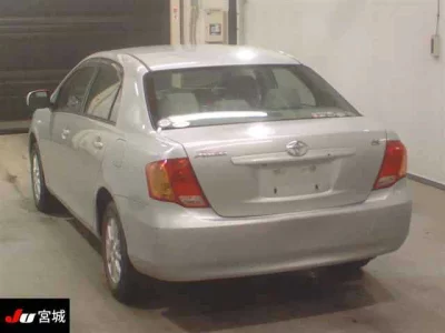 Toyota COROLLA AXIO  с аукциона в Японии