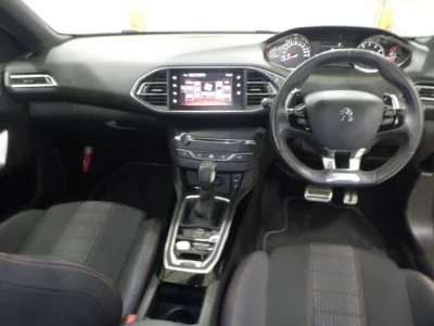 Peugeot 308  с аукциона в Японии