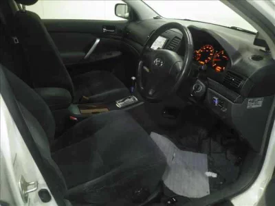 Toyota ALLION  с аукциона в Японии